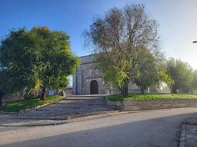 Jeder Ortsteil hatte einst eine eigene Kirche Jeder Ortsteil hatte einst eine eigene Kirche