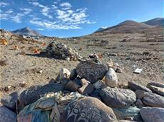 Kailash Kora: Gebetssteine vor Heiligem Berg Kailash