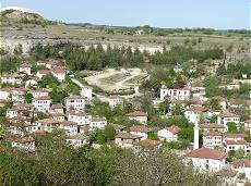 Rand der Altstadt von Safranbolu, Bildmitte unser Campingplatz