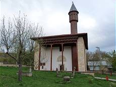 Die kleine Mahmutbey Holzsulenmoschee